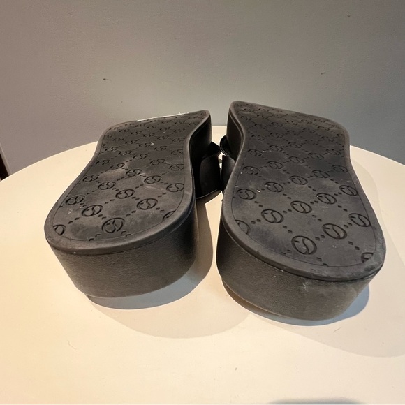 Franco Sarto Jonas Platform Sandals Black Faux Leather Thong Flatform Size 7.5 - Picture 3 of 7